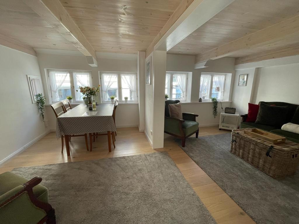 Ferienwohnung Teestuuv Husum  Exterior foto