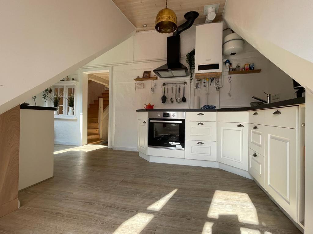 Ferienwohnung Teestuuv Husum  Exterior foto