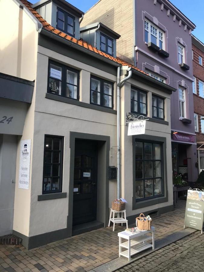 Ferienwohnung Teestuuv Husum  Exterior foto