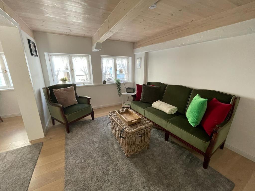 Ferienwohnung Teestuuv Husum  Exterior foto