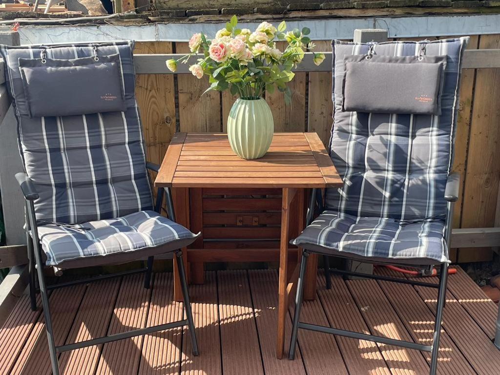 Ferienwohnung Teestuuv Husum  Exterior foto